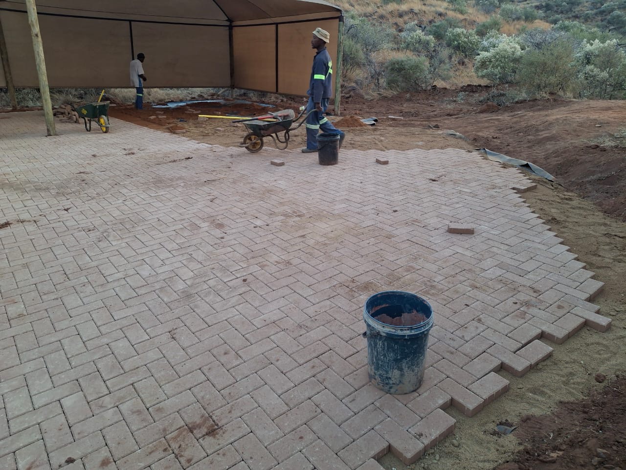 Herringbone Paving – Lodge Walkway