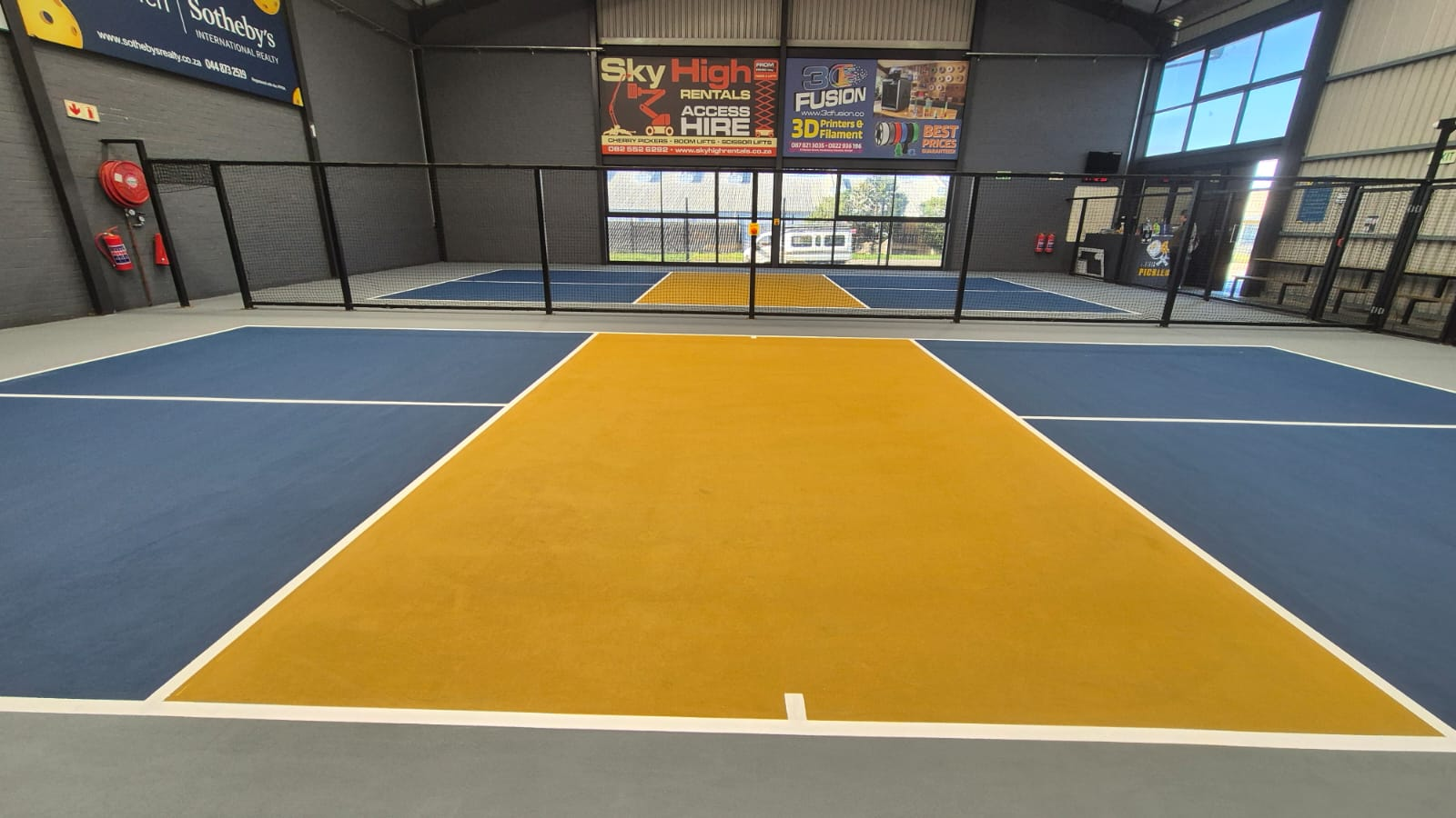 Indoor Pickle Court – Blue & Yellow Surface
