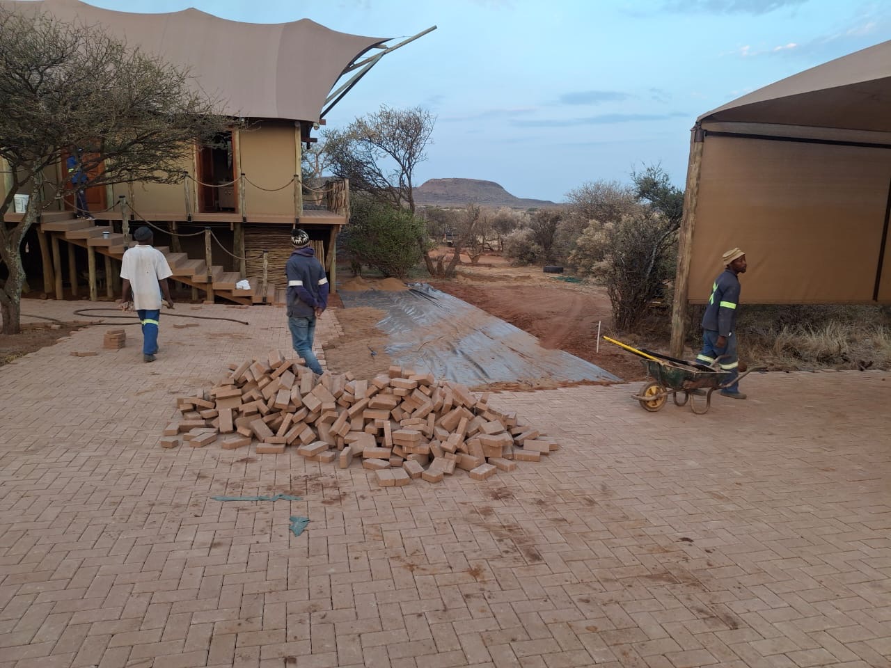 Safari Lodge – Brick Paving